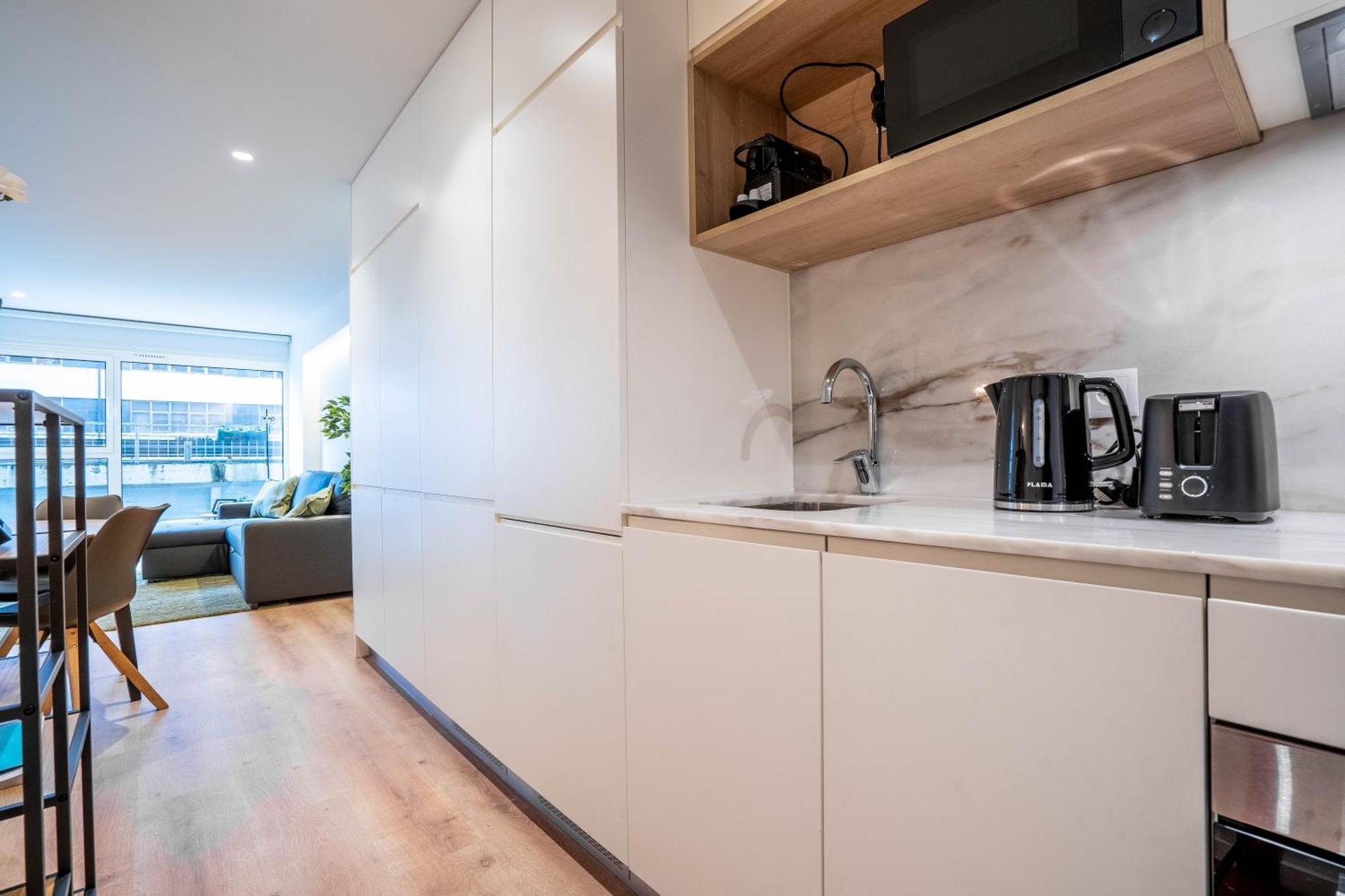 Trindade Bliss: 1Br W/ Free Parking By Lovelystay Porto Zewnętrze zdjęcie